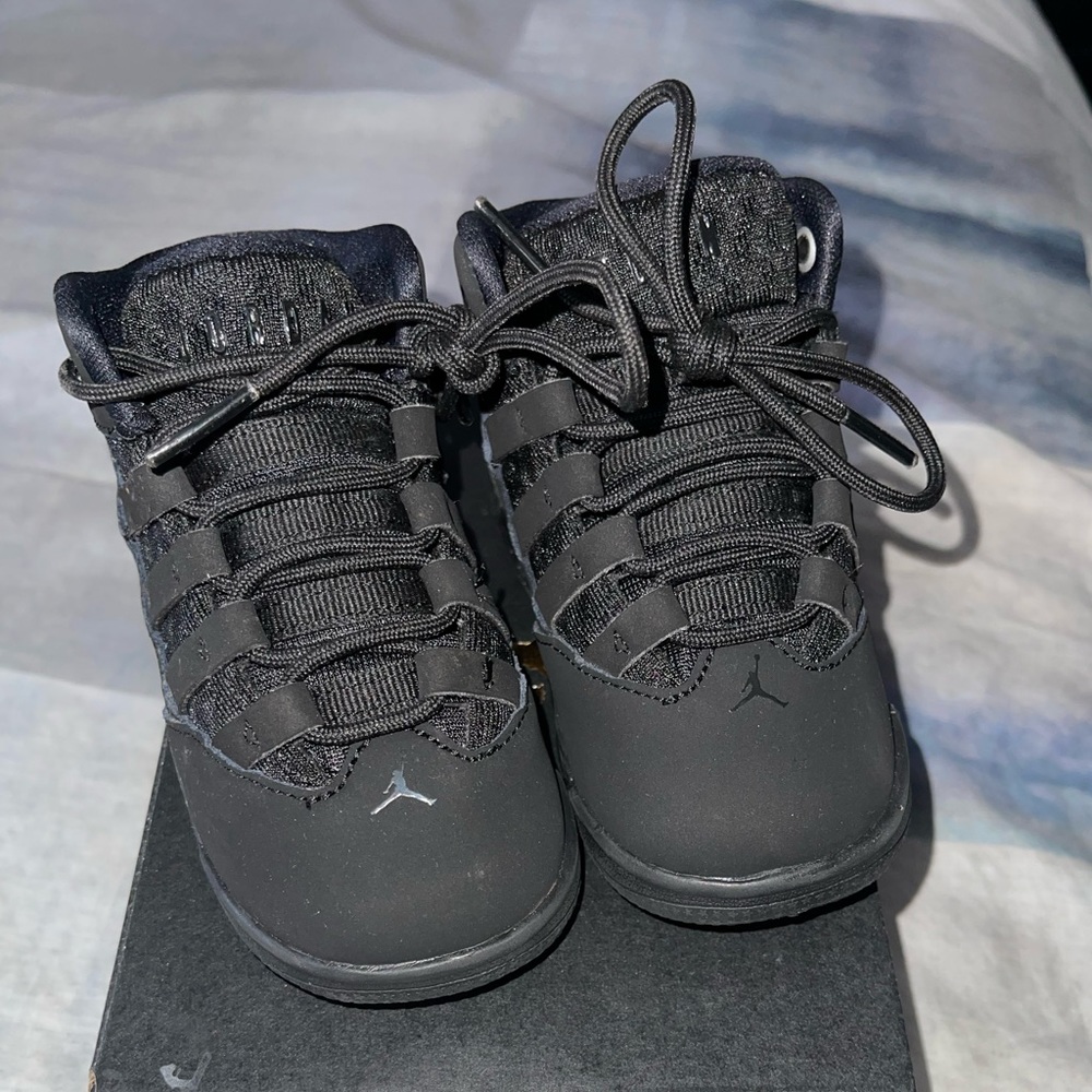 Nike Jordan Max Aura (TD) Black/Black Size 6C
